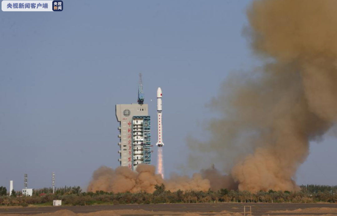 回顾辉煌成就，卫星发射成功！