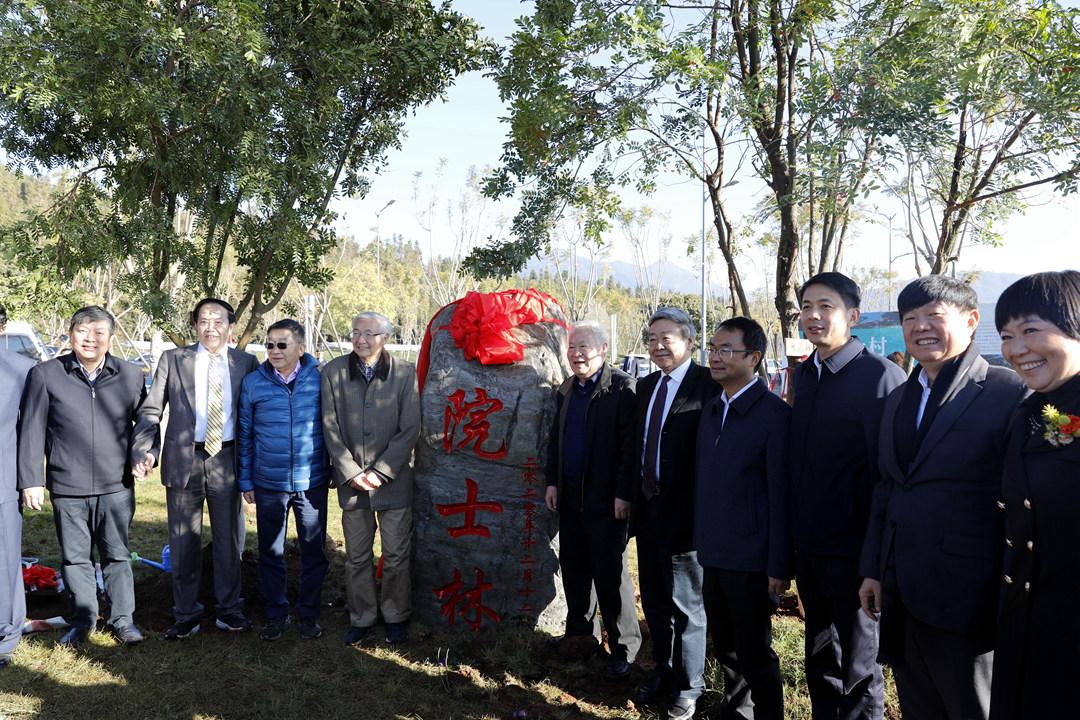 我国科学家取得重大进展，获重要突破成果祝贺！