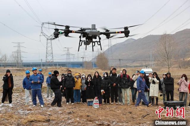 青海西宁，雪豹之都的无人机低空探索之旅