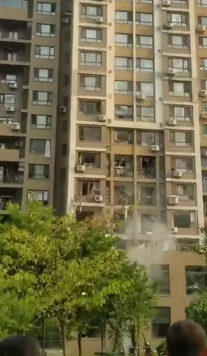 深圳住宅楼爆炸事件，强调燃气检修的重要性及其启示